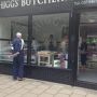 @Smithyboy16 @dksmith1616 Ron grice opened a butchers in chislehurst parade 