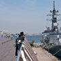 【横浜開港祭 護衛艦たかなみ一般公開】午後の公開時間は13時半からなのでしばし桟橋の上で待機 良いタイミングで午前中張り出してきた雲も無くなってきました 