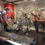 Ondertussen op de #ekstraweekend bühne: @rigbymusic live! #3fm 