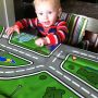 Even de voorrangsregels op tafel doornemen met mijn zoon.