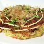 Okonomiyaki. Maar is het nou een boerenomelet of een gevulde pannenkoek? #geensushi 