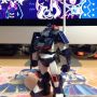MAXファクトリーのダグラム。素でも組みやすいわけではなく、作中のイメージに近いような感じもなく……手を加えるキットとしても中級者以上向けかな〜？(ミサイルランチャーを置くクリアランスは無いが) でも他のCBも並べて置きたいよね。