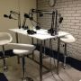 Nu nog een lege studio....straks muziekjes en praatjes @werkenfm Luisteren jullie?? 