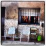 Spanish inspiration: why buy decoration when you have enough orange peels?! Smells in any case better than banana peels...