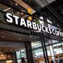 De standaard voorbereiding op een vlucht. #starbucks