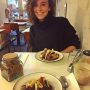 Having the delicious acai bowl of @picknickrotterdam with pretty @kim_hotterdan 💁🏻 #breakfast #acai #earlymorning #talks #girlbosses #picknick #rotterdam #goodmorning