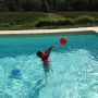 T. En waterpolo. 
