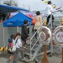 【FleetWeek 横須賀艦艇公開】乗艦口はこちら うん、このテイストはどことなくインドっぽいｗ