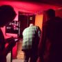 ​Met 4 mannen in een darkroom and the day is still young. #spuitenenslikken