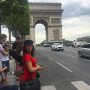With 35degrees walking through the city with a group of 20 persons and sitting in full metro's 😅 Yeah I know... Can't complain. Working like this is good🙌🏼🥐 #viva400visionista #lovethisproject #paris #laroutedusucces #bellybump
