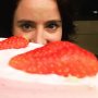 Forgot to share you my yesterday's healthy diet choice: this home made combination of energy & vitamins can't  be bad... #cheesecake #strawberry