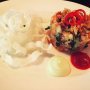 Salmon tartare with a Vietnamese twist 🐟🇻🇳
#whenthecatsaway #twists #horsdoeuvres