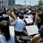 【真岡鐵道】キューロク館オープン時もブラバンの演奏ありーの、山車が出陣したりーの、路地を御輿が練り歩いたりーの、と中々のカオス感だったｗ