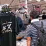 【横須賀YYのりものフェスタ2017】こういうTシャツは何時どういう時に着るのか小一時間問い詰めたいｗｗｗ 