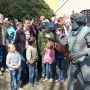 Grote drukte bij #livingstatues in Borne