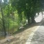 Mooi plekje langs de rivier die dwars door Oslo gaat