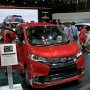 【東京モーターショー2015】三菱ブースは軽やRVの市販車中心の展示 ランエボがカタログ落ちしたのでイマイチ目玉が無かった印象