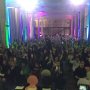 ...And the crowd goes wild!!!