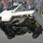 【オートジャンボリー2015】しかしドライバーさんの本気はここからだった 片輪走行のまま旋回を始める軽トラｗｗｗｗｗ マジかよｗｗｗｗｗ