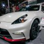  【東京オートサロン2017】R35 GT-Rの登場以後、空気化してしまった感のあるフェアレディZ 街でも現行型はあんまり走ってるの見ないなぁ 