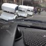Robbers on the roadway obstructing a crossing with impunity  @MPSWestminster @Harrods  @MPSRTPC 