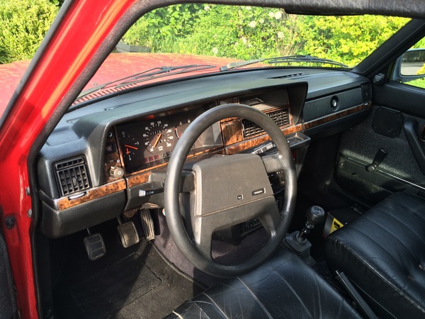 [Afbeelding: cbd6c3e3f3c2b3d2869f5476879e3fe3_view.jpg]