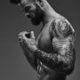 Casual friday.

foto: Stef Nagel voor @menshealthnl