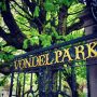 Om 18:00 uur gaat de zon schijnen, precies op tijd voor ons circuit in het park! Wie doet er mee? #park #circuit #frisselucht #vondelgym #vondelpark