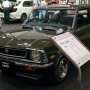 【AUTOMOBILE COUNCIL 2016】こっちは初代カローラ・レビン 