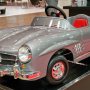 【AUTOMOBILE COUNCIL 2016】やったね！ この300SLならおまいらでも買えるよ！ お値段格安の49,680円(税込) 