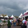Dreigende lucht boven Heerlijk Hengelo.
