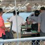 【艦艇公開 in 大洗2016】自衛隊のイベントに行った事があれば誰もが体験してる事だと思うけど入場時の手荷物検査が待機列を伸ばす原因になってるのは間違いない まあやらない訳にはいかんのだろうが・・・ 