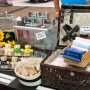 【AUTOMOBILE COUNCIL 2016】ベンツのブースでは物販も充実 手頃な値段なのも嬉しいｗ 